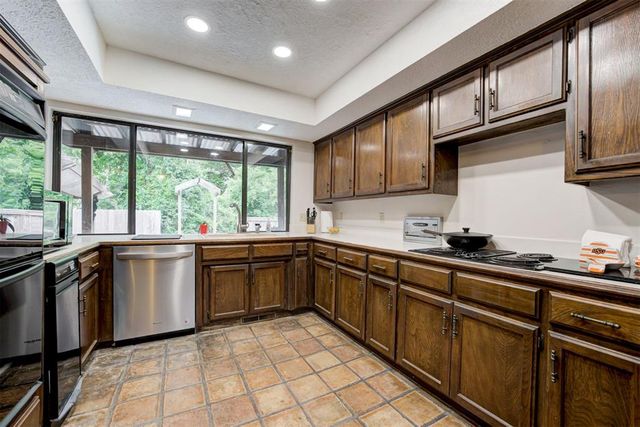 13501 Fox Hollow Ridge, Oklahoma City, OK 73131