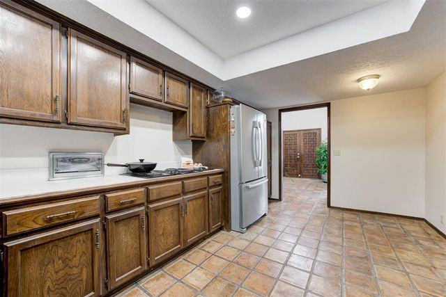 13501 Fox Hollow Ridge, Oklahoma City, OK 73131