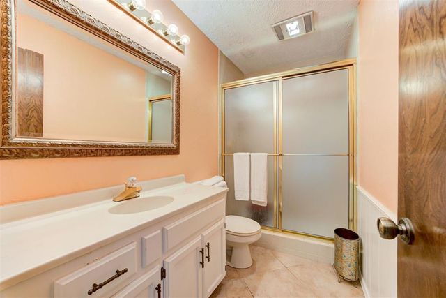 13501 Fox Hollow Ridge, Oklahoma City, OK 73131