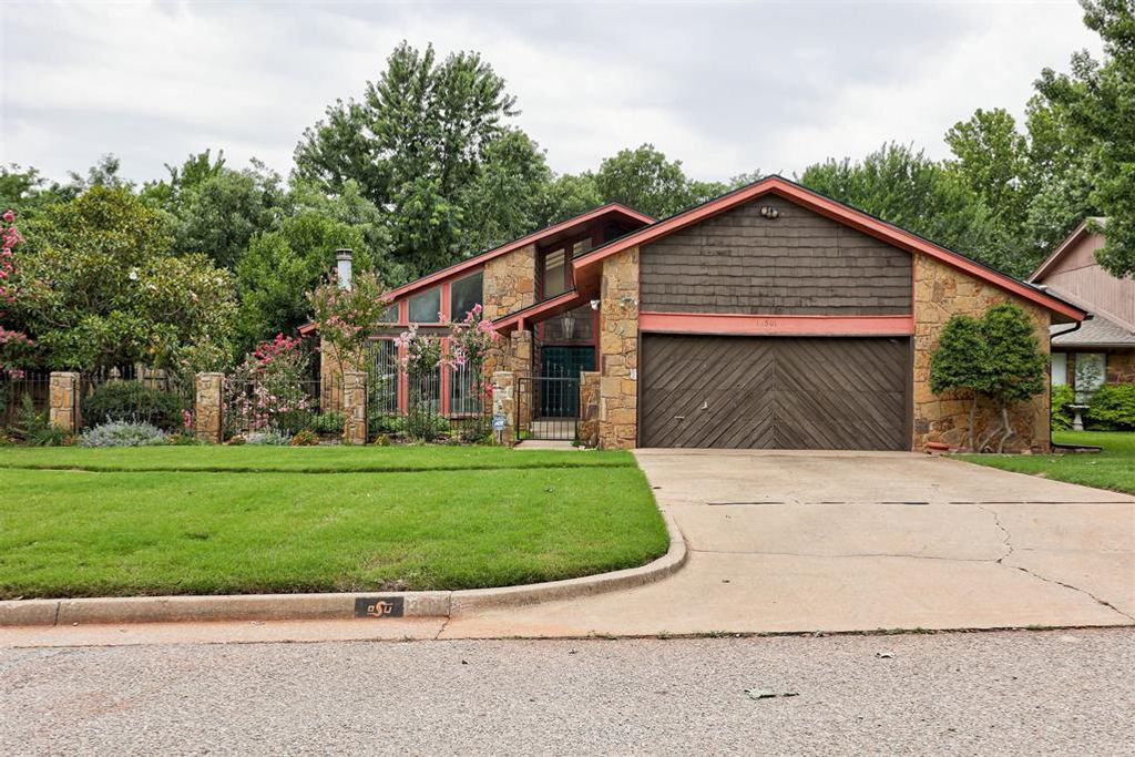 13501 Fox Hollow Ridge, Oklahoma City, OK 73131