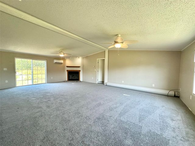 912 Partridge Court, Granbury, TX 76049