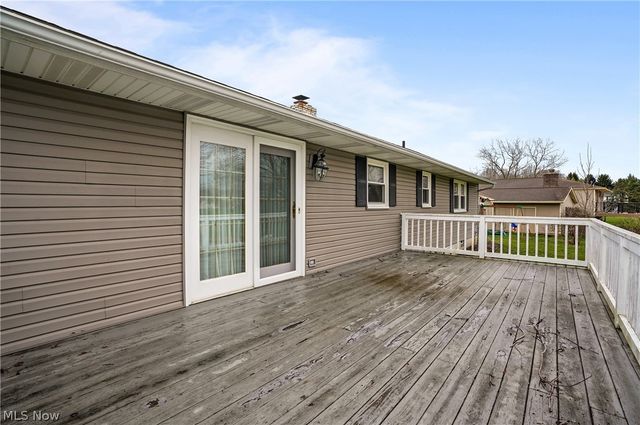 11105 Titus Avenue NW, Uniontown, OH 44685