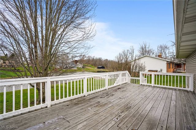 11105 Titus Avenue NW, Uniontown, OH 44685