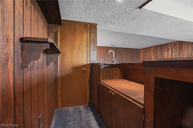 11105 Titus Avenue NW, Uniontown, OH 44685