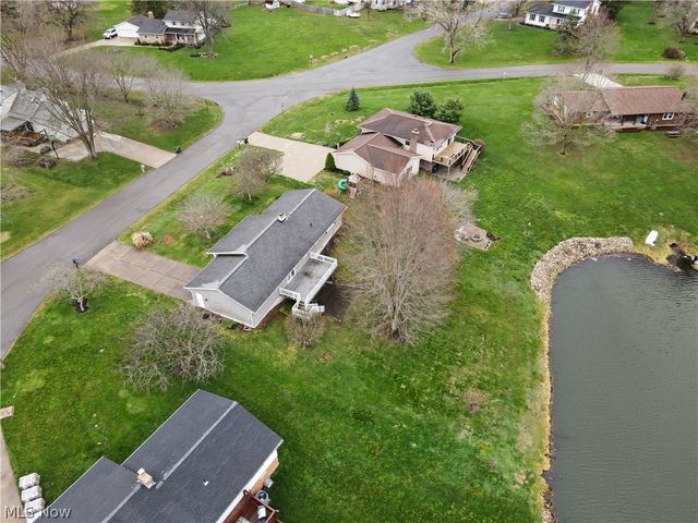 11105 Titus Avenue NW, Uniontown, OH 44685