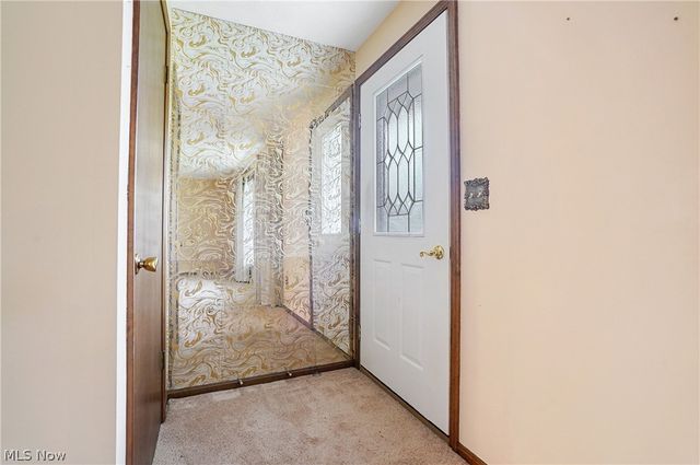 11105 Titus Avenue NW, Uniontown, OH 44685