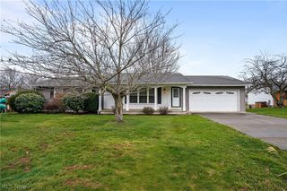 11105 Titus Avenue NW, Uniontown, OH 44685