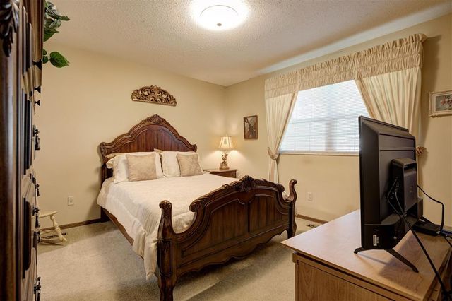 6424 S Lee Avenue, Oklahoma City, OK 73139