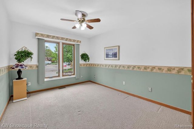 39995 Brylor Court, Clinton Township, MI 48038