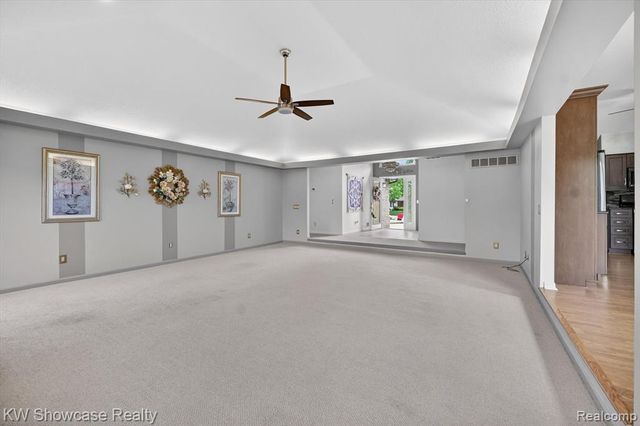 39995 Brylor Court, Clinton Township, MI 48038