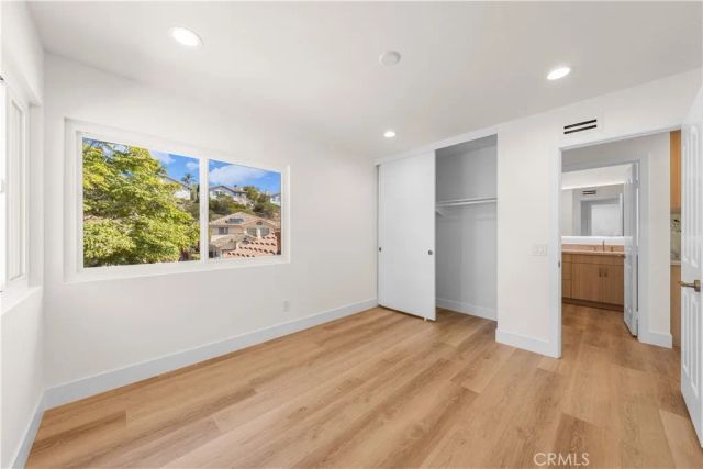 14284 Classique Way, San Diego, CA 92129