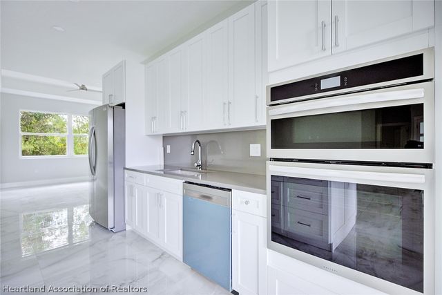 2011 W Falcon Road, Avon Park, FL 33825