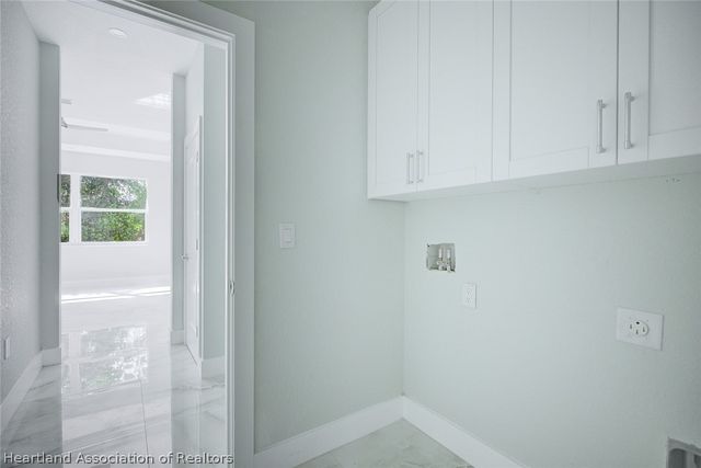2011 W Falcon Road, Avon Park, FL 33825