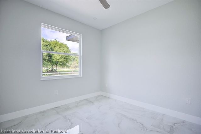 2011 W Falcon Road, Avon Park, FL 33825