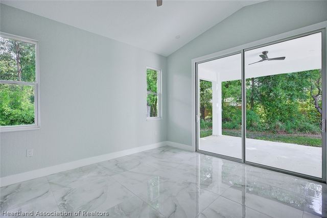 2011 W Falcon Road, Avon Park, FL 33825