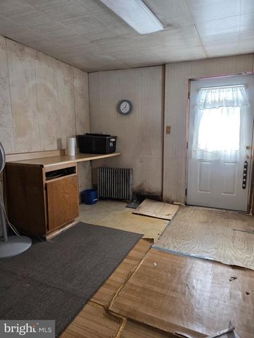 305 OAK AVE, Cherry Hill, NJ 08002