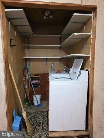 305 OAK AVE, Cherry Hill, NJ 08002