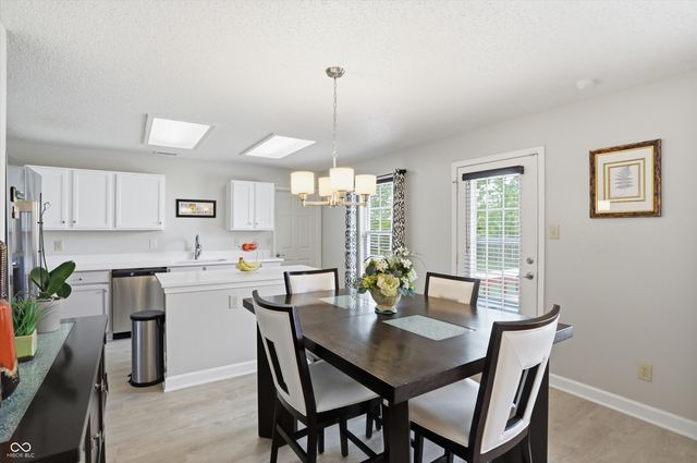 14814 Drayton Drive, Noblesville, IN 46062