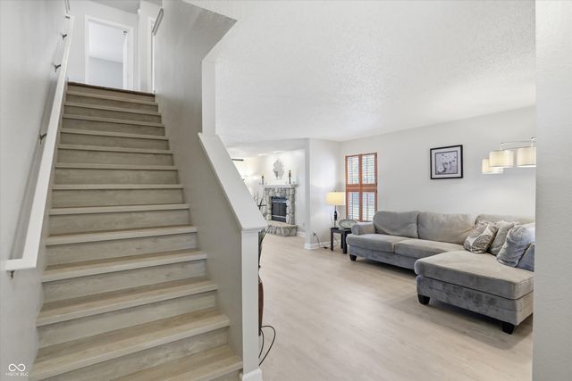 14814 Drayton Drive, Noblesville, IN 46062