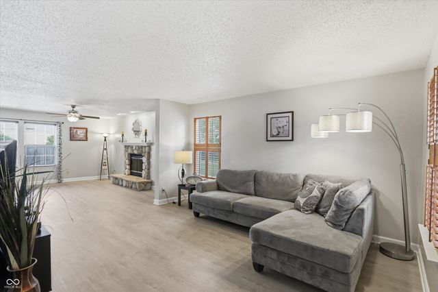 14814 Drayton Drive, Noblesville, IN 46062