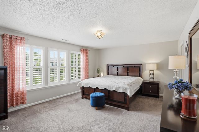 14814 Drayton Drive, Noblesville, IN 46062