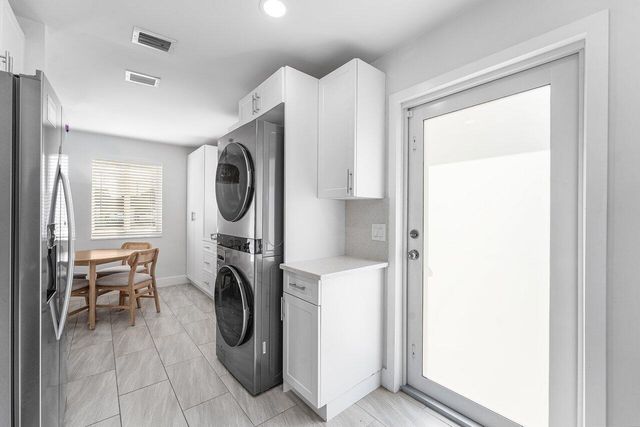 5923 Mango Road, West Palm Beach, FL 33413