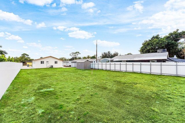 5923 Mango Road, West Palm Beach, FL 33413