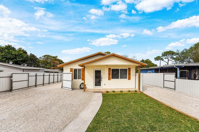 5923 Mango Road, West Palm Beach, FL 33413