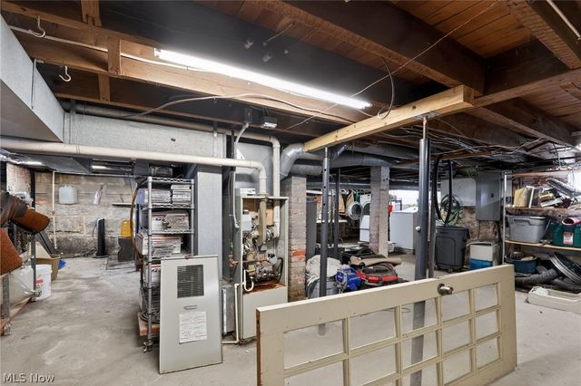 9491 Root Road, North Ridgeville, OH 44039