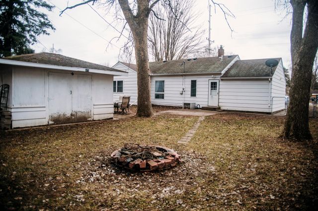 475 W 1st Street, Rush City, MN 55069