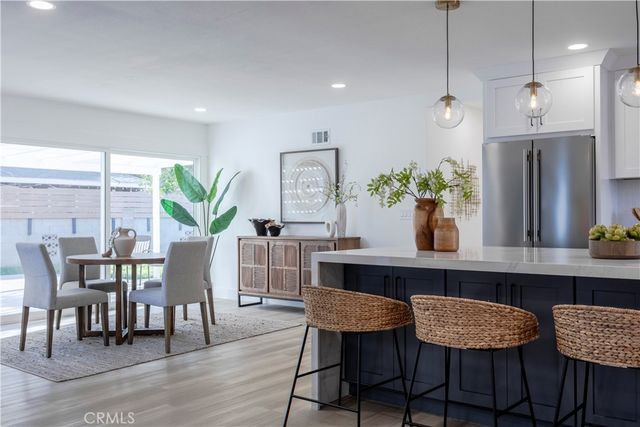 15271 Yorkshire, Huntington Beach, CA 92647