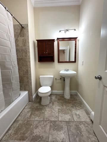 3 Main Street 201, Peabody, MA 01961