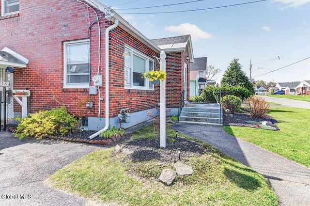 2522 Van Dyke Avenue, Rotterdam, NY 12306