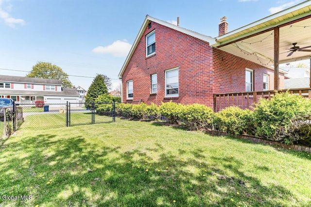2522 Van Dyke Avenue, Rotterdam, NY 12306