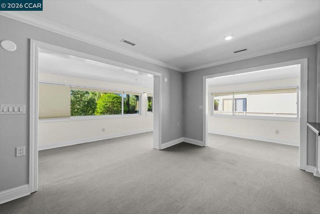 2741 Golden Rain Rd 7, Walnut Creek, CA 94595