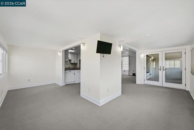 2741 Golden Rain Rd 7, Walnut Creek, CA 94595