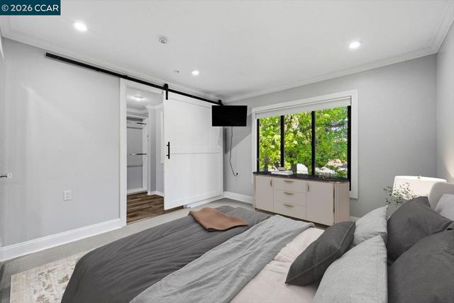 2741 Golden Rain Rd 7, Walnut Creek, CA 94595