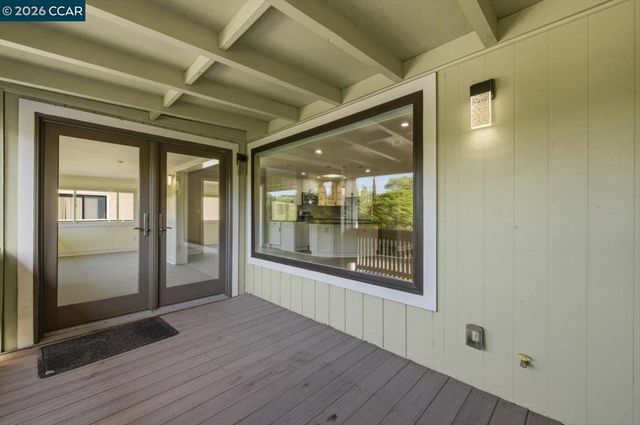 2741 Golden Rain Rd 7, Walnut Creek, CA 94595