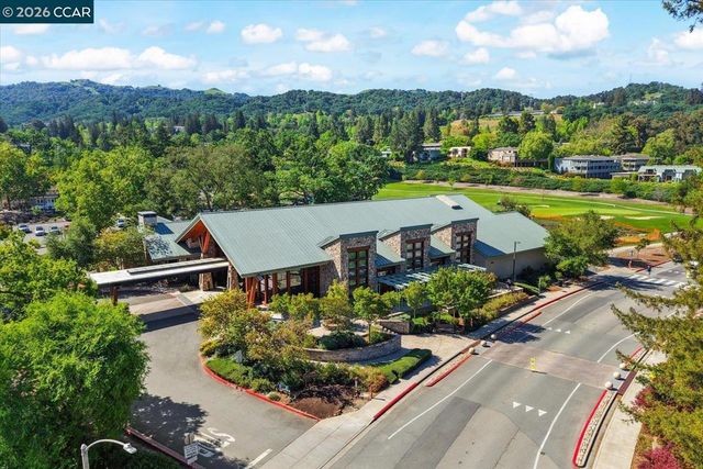 2741 Golden Rain Rd 7, Walnut Creek, CA 94595