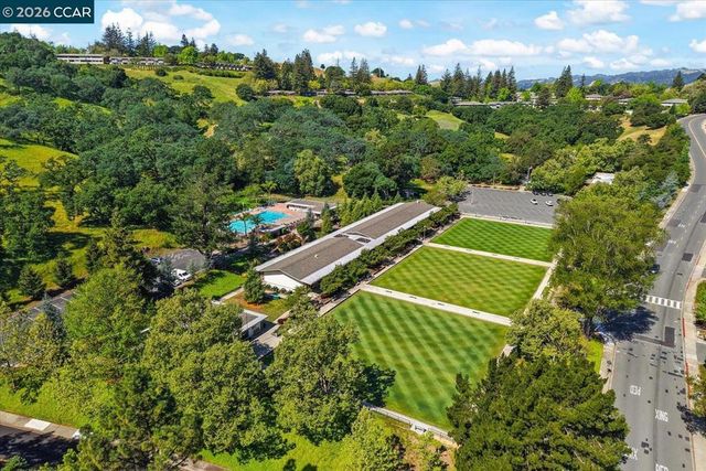 2741 Golden Rain Rd 7, Walnut Creek, CA 94595