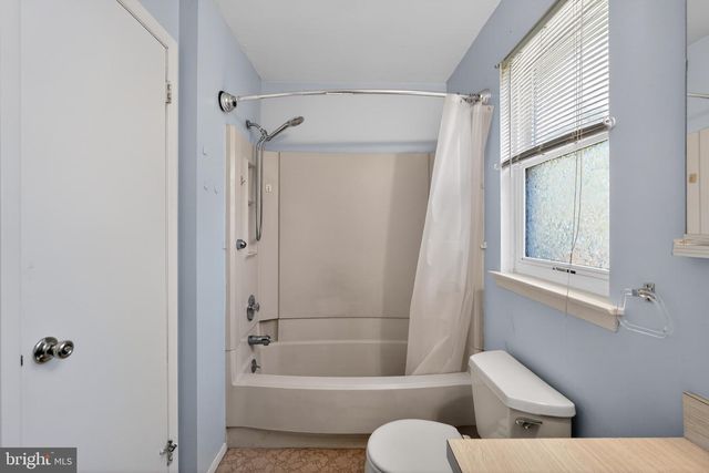 35 LAWRENCE LN, Westampton, NJ 08060