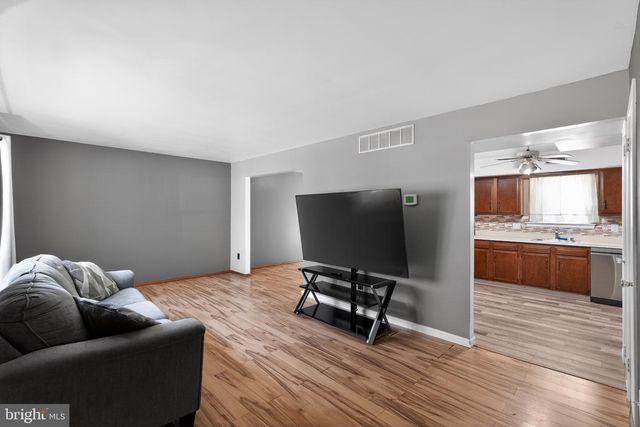 35 LAWRENCE LN, Westampton, NJ 08060