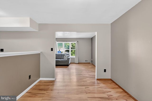 35 LAWRENCE LN, Westampton, NJ 08060