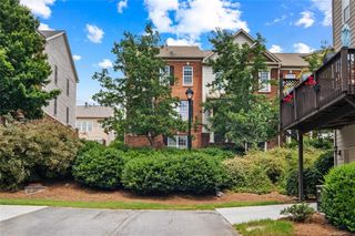 2450 NATOMA SE Court 11, Smyrna, GA 30080