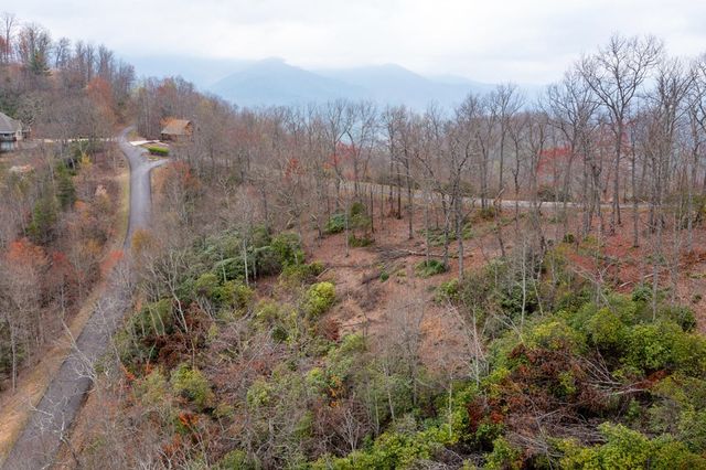 L-16&17 Summit Drive, Hayesville, NC 28904