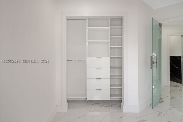 8745 NW 150th Ter, Miami Lakes, FL 33018