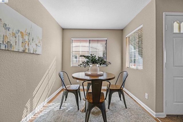 7016 Stagecoach Rd G, Dublin, CA 94568