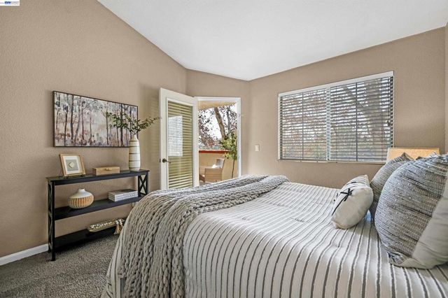 7016 Stagecoach Rd G, Dublin, CA 94568
