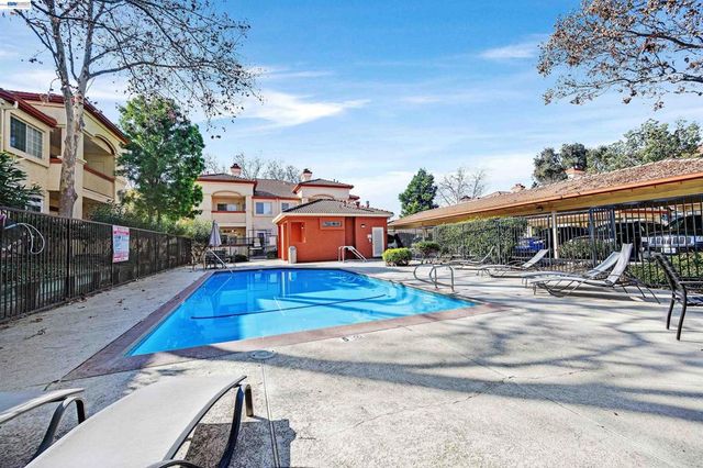 7016 Stagecoach Rd G, Dublin, CA 94568
