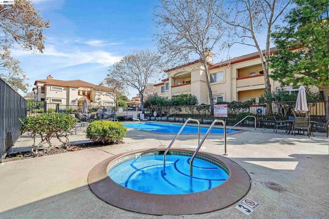 7016 Stagecoach Rd G, Dublin, CA 94568